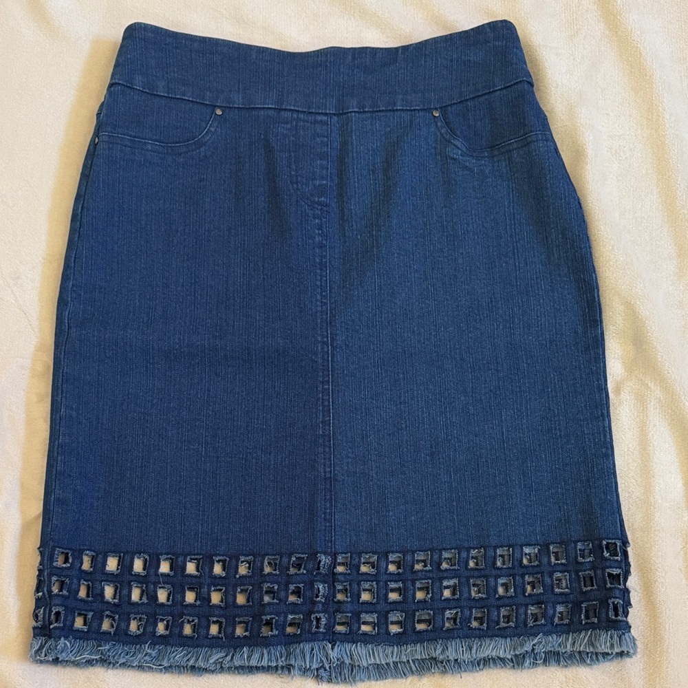 Thin Her Slimsation Slimming Denim Skirt Size 4